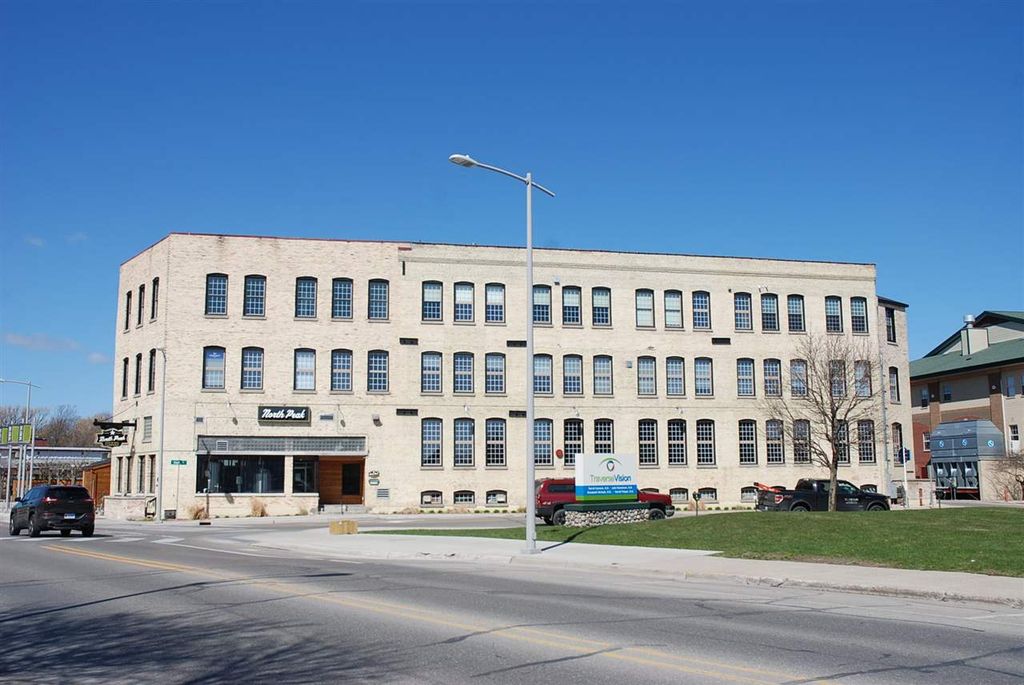 400 W Front St, Traverse City city