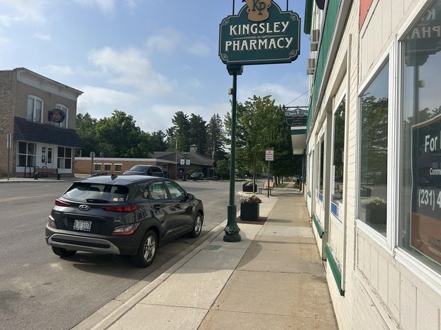 112 S Brownson, Kingsley