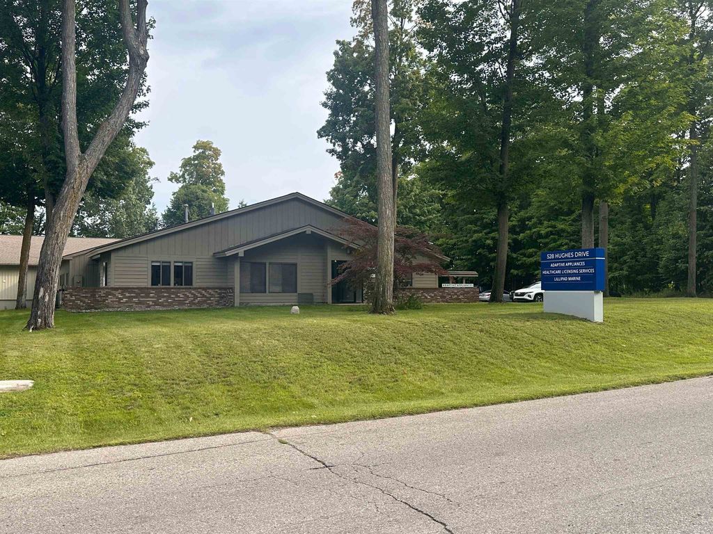 528 Hughes, Garfield charter township
