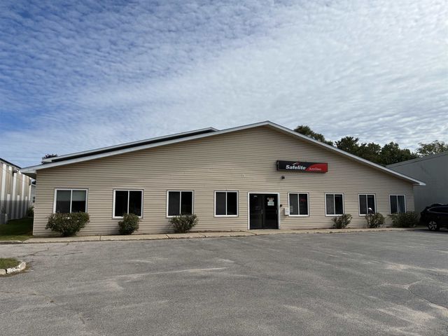 801 Woodmere, Traverse City