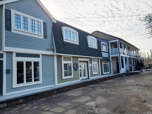 480 Forest Avenue, Plymouth city