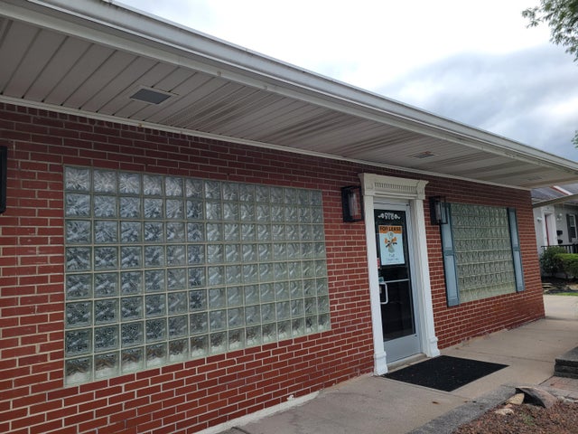 975 S Main Street, Plymouth city