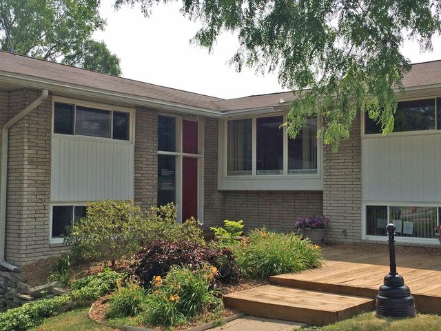 29623 Northwestern Highway Unit: 7, Southfield
