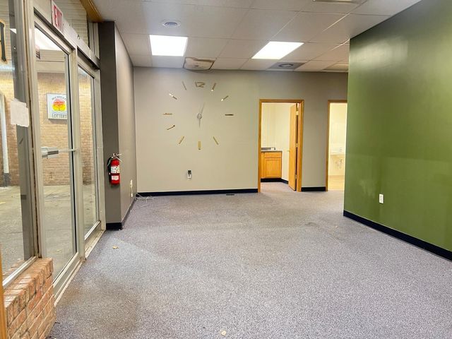 322 S Cochran Avenue Unit: Suite B, Charlotte