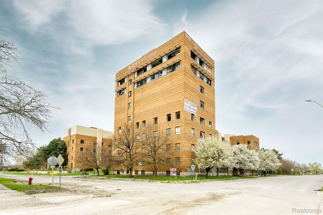 210 Highland St, Highland Park