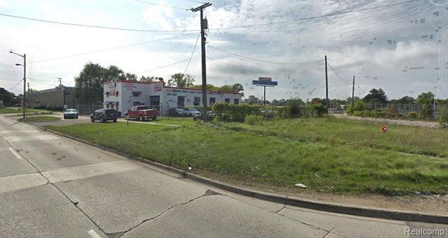 25621 Dequindre Rd, Madison Heights