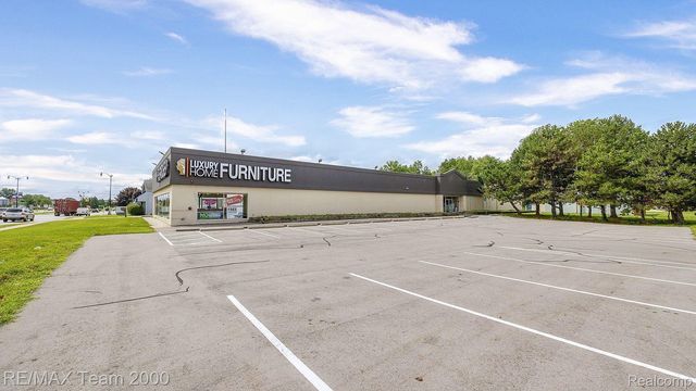 8830 Telegraph Rd, Taylor