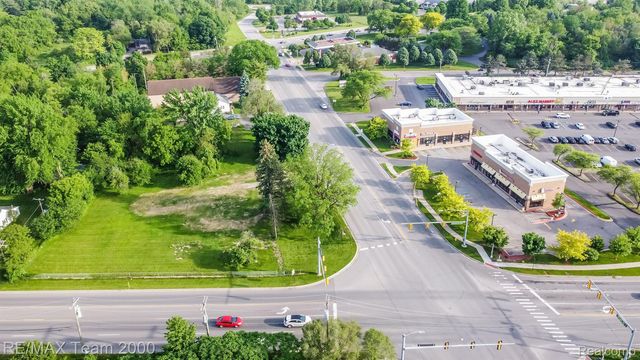 617 S Hewitt Rd, Ypsilanti