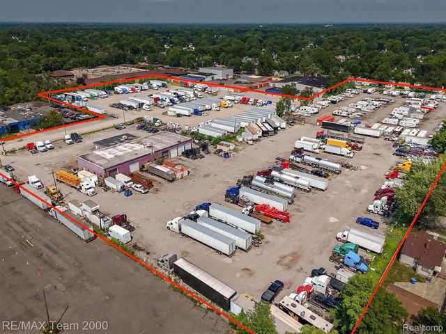 26380 Van Born Rd, Dearborn Heights