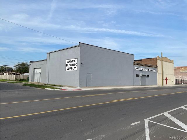 3774 Joy Rd, Detroit
