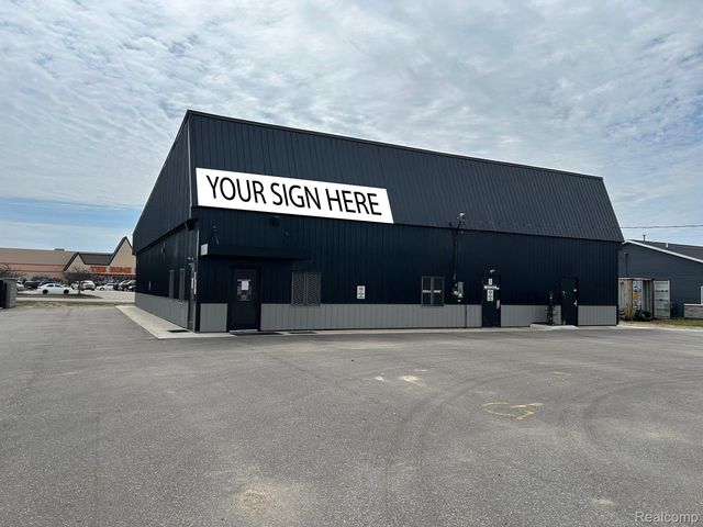 1385 W Main St, Gaylord