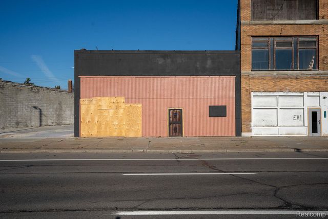 13537 Gratiot Ave, Detroit