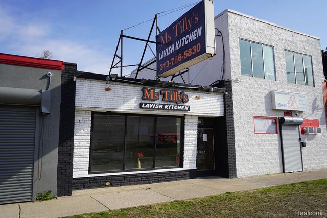 18216 W 7 Mile Rd, Detroit