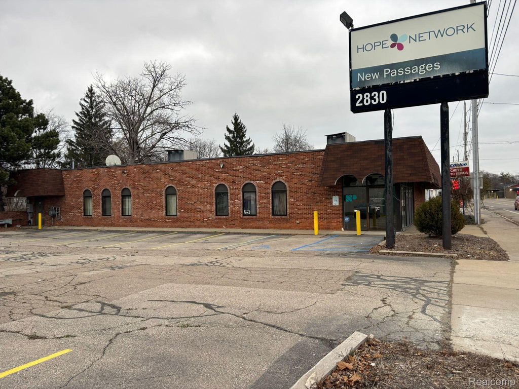 2830 Corunna Rd, Flint city