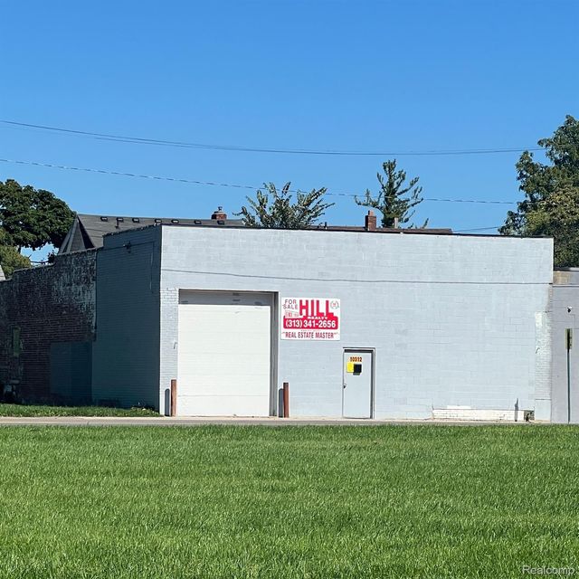 10312 W Chicago, Detroit
