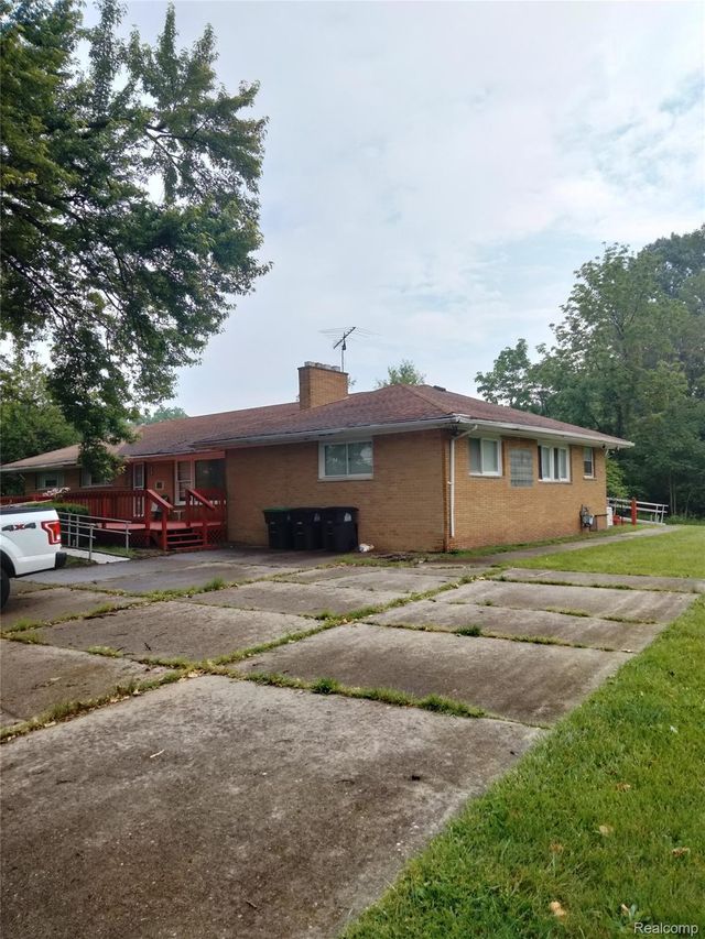 15475 Pardee Road, Taylor