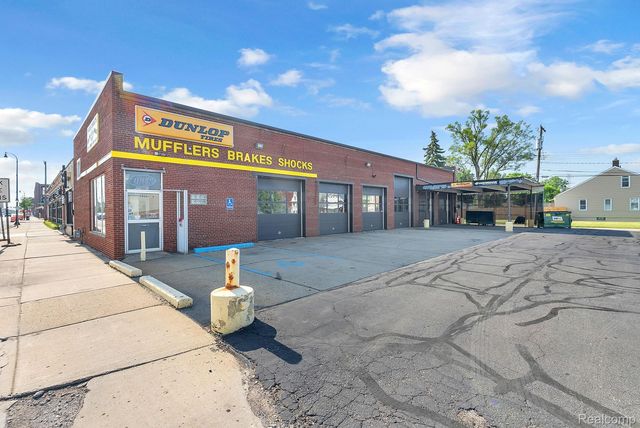 14433 W Warren Avenue, Dearborn