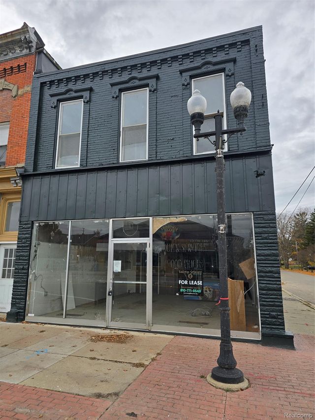 327 N Shiawassee Street, Corunna