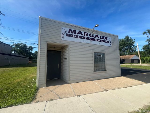427 E 8 Mile Road, Hazel Park