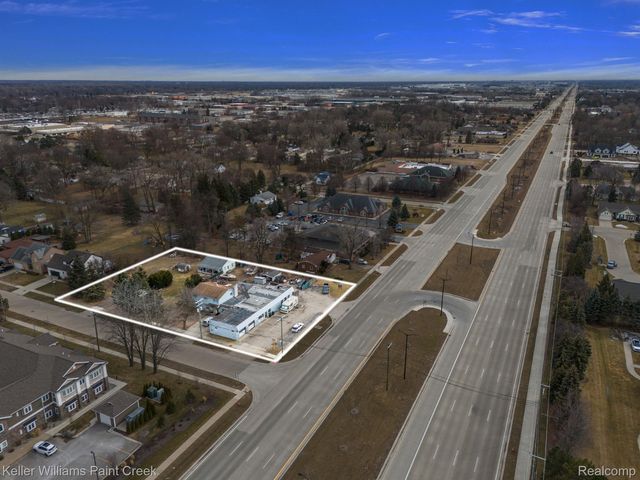 44096 Mound Road, Sterling Heights