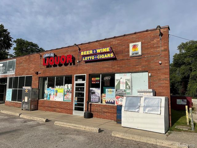 39029 Moravian Drive, Clinton Township