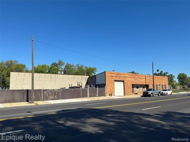 5431 E Davison Street E, Hamtramck