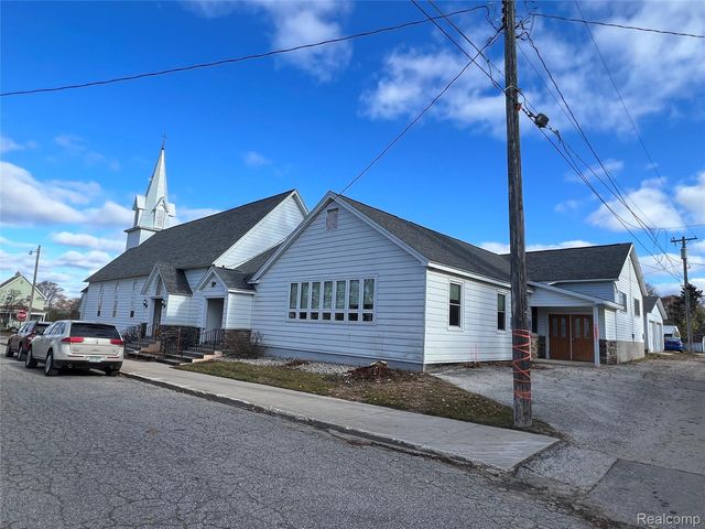 321 W John Street, Newberry