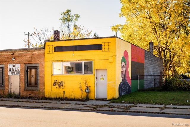 18563 Ryan Road, Detroit