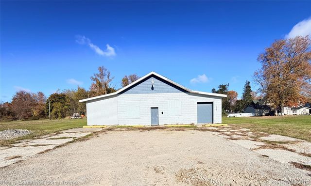 35 Wells Street, Croswell