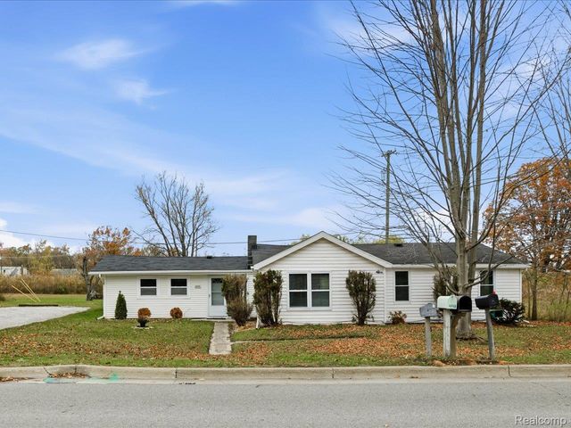 3076 Krafft Road, Fort Gratiot