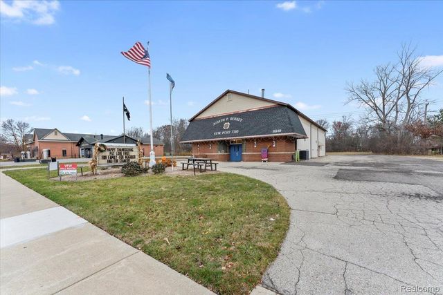 8840 Macomb Street, Grosse Ile