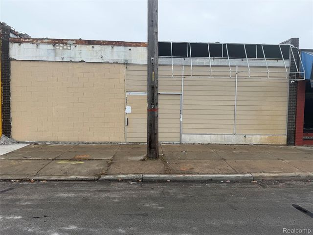 16038 E. 8 Mile Road, Detroit
