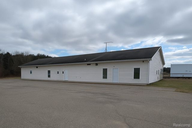 1379 Industrial Park Drive, Edmore
