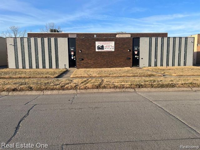 2417 John B, Warren
