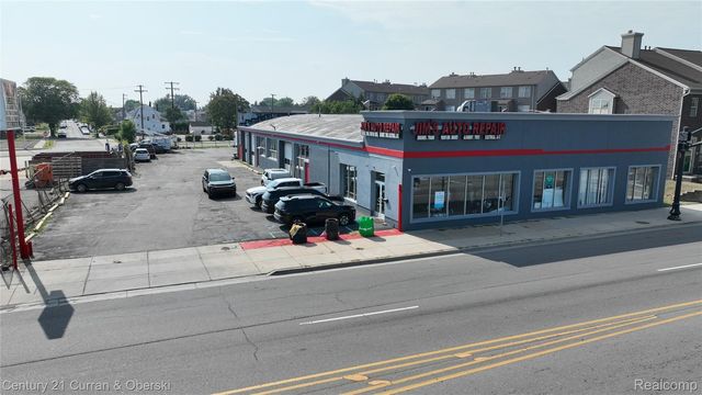 4181 Schaefer Road, Dearborn