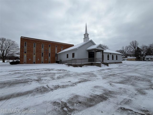 3302 Whittier Avenue, Flint