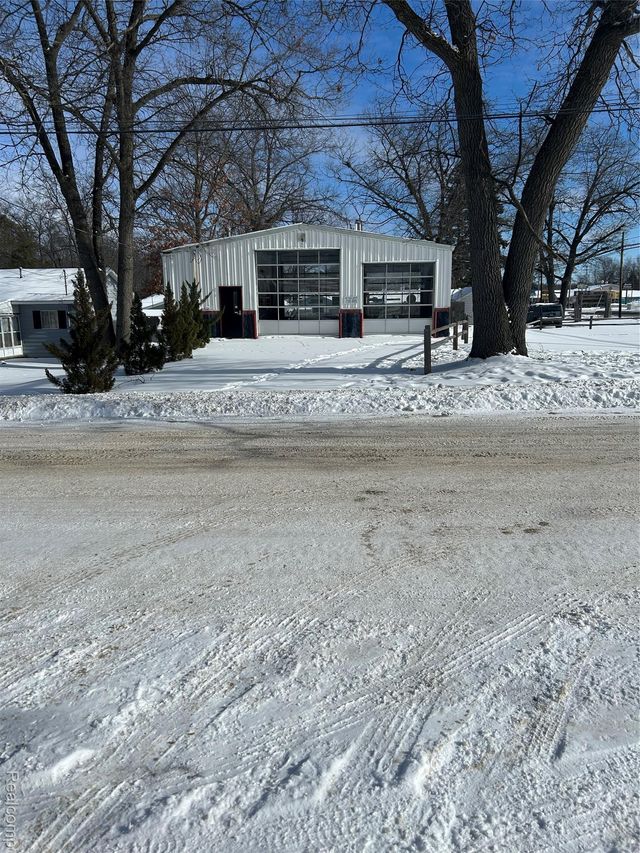 3044 W Houghton Lake Drive, Houghton Lake