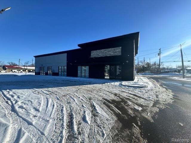 111 W Genesee Street, Lapeer