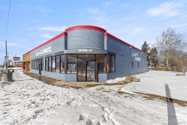 16300 W 7 Mile Road, Detroit