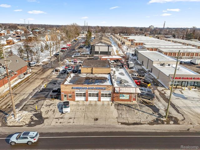2401 Fort Street, Trenton