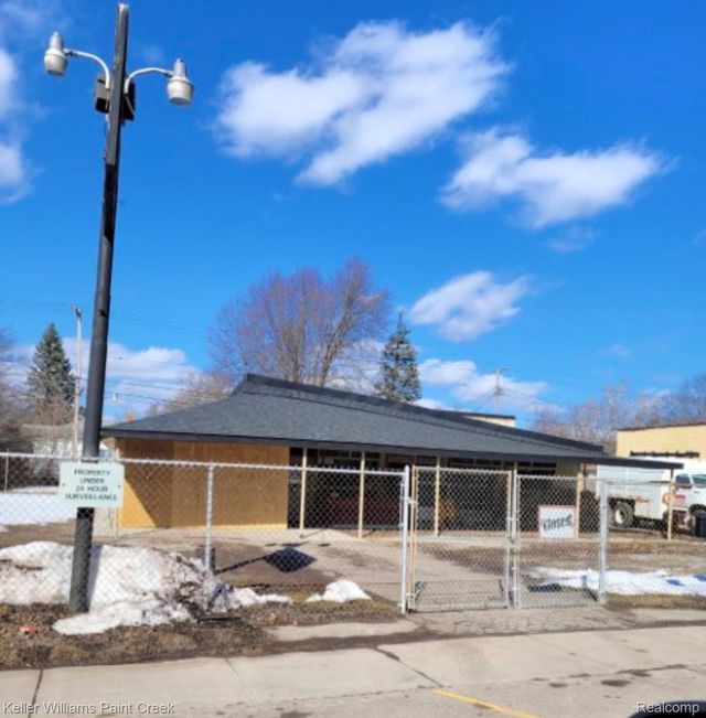 26346 W 7 Mile Road, Redford
