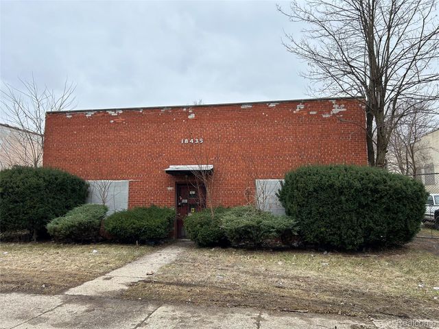 18435 Weaver Street, Detroit
