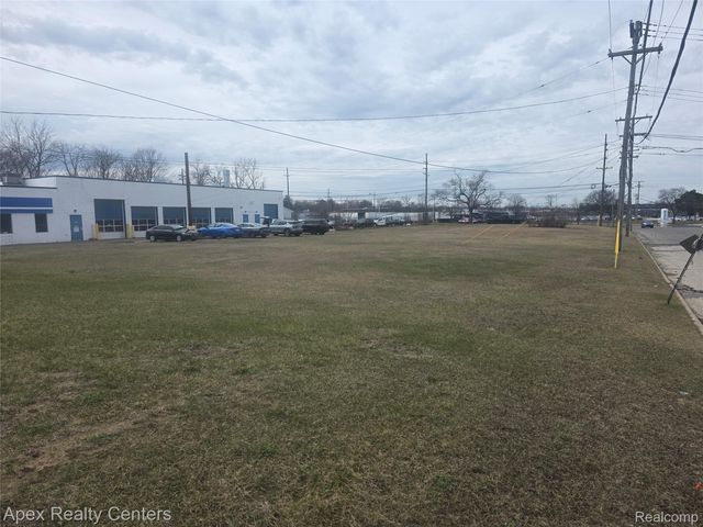 11735 Merriman Road, Livonia