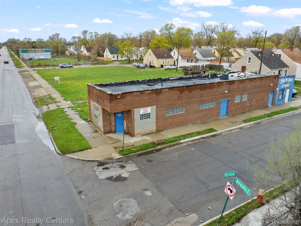 5341 E Nevada Street, Detroit city