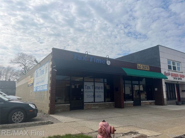 20477 Van Dyke Street, Detroit