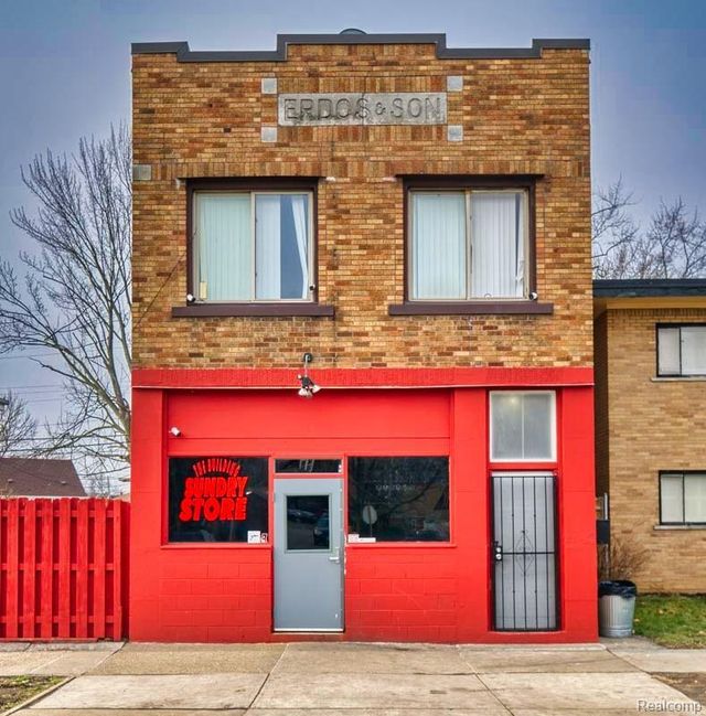 10325 Cadieux Road, Detroit