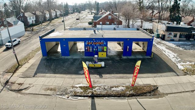 19501 Plymouth Road, Detroit