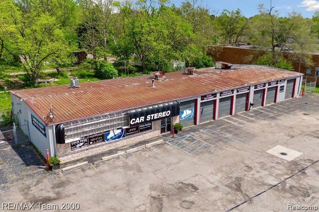 2833 S Dort, Flint