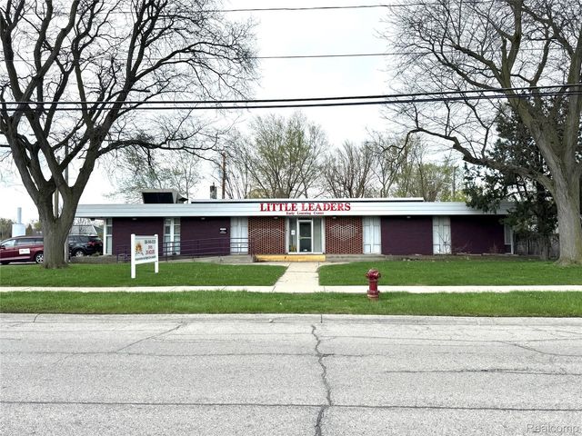 14060 Stephens Road, Warren