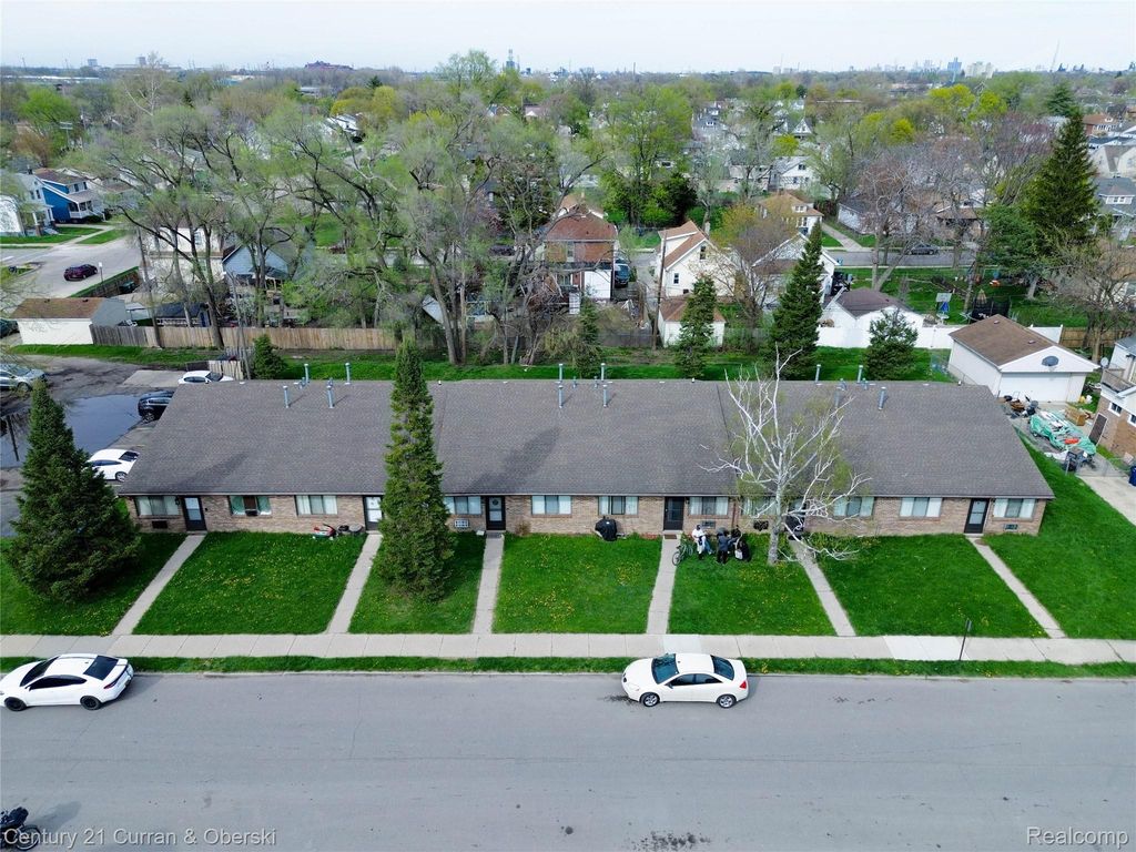 1470 Paris Avenue, Lincoln Park city
